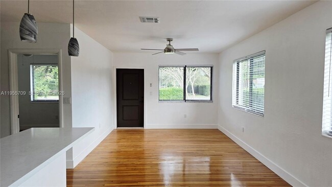 Building Photo - 2440 SW 64th Ave