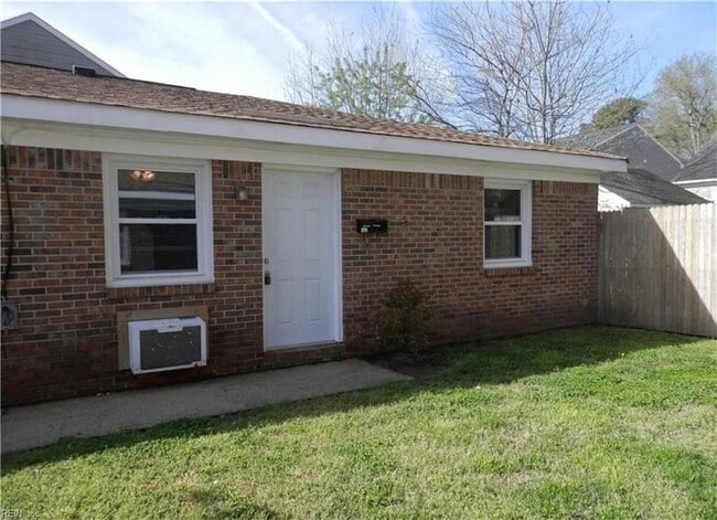 Building Photo - 8919 Brighton St
