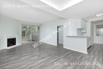 Building Photo - 2245 S Beverly Glen Blvd