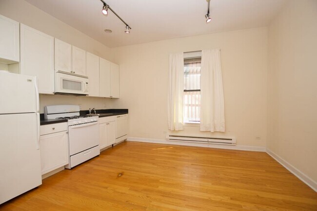 Foto del edificio - 4715 N Sheridan Rd