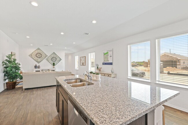 Building Photo - 23818 Grand Canal Ln