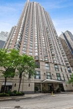 Building Photo - 401 E Ontario St