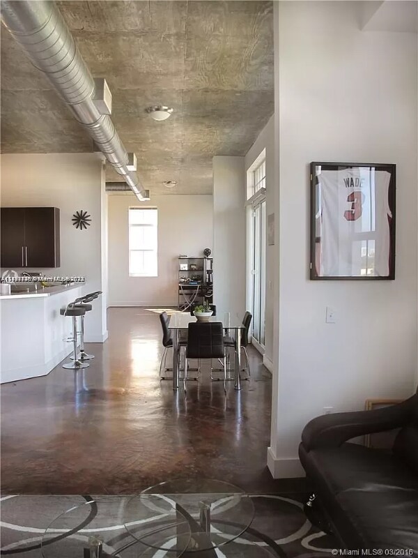 Foto del edificio - 1789 NE Miami Gardens Dr