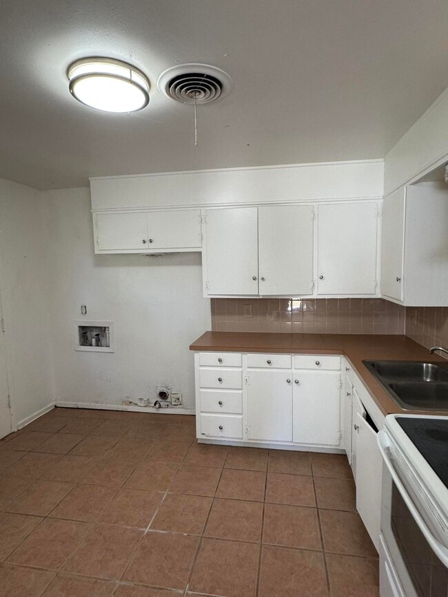 Foto del edificio - 2418 46th St