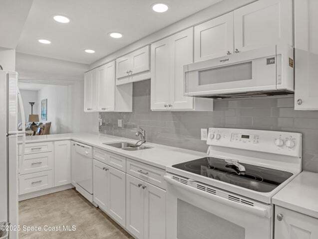 Building Photo - 170 Paradise Blvd