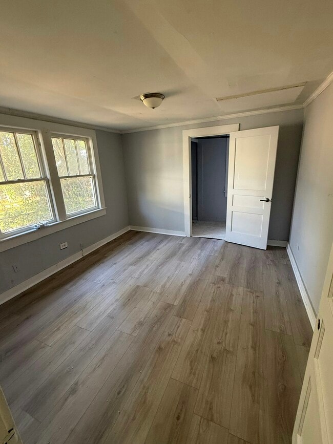 Foto del edificio - 1070 Arlington St