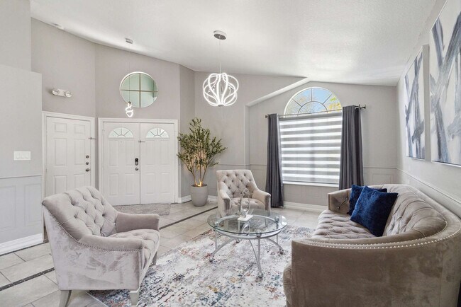 Foto del edificio - 4931 Dunmore Ln