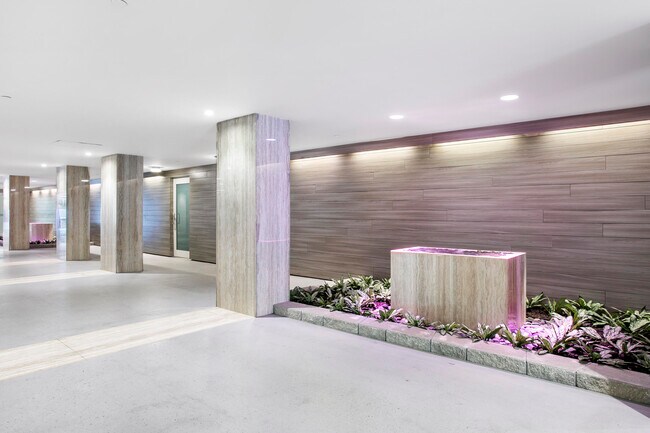 Foto del edificio - 2773 S Ocean Blvd