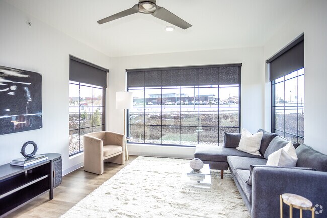 1HAB, 1BA - A3 Modelo/741 ft² - Reserve At Jordan Creek