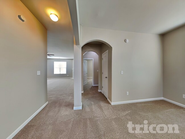 Building Photo - 1556 Culpepper Ln