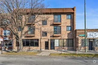 Building Photo - 7109 N Western Ave