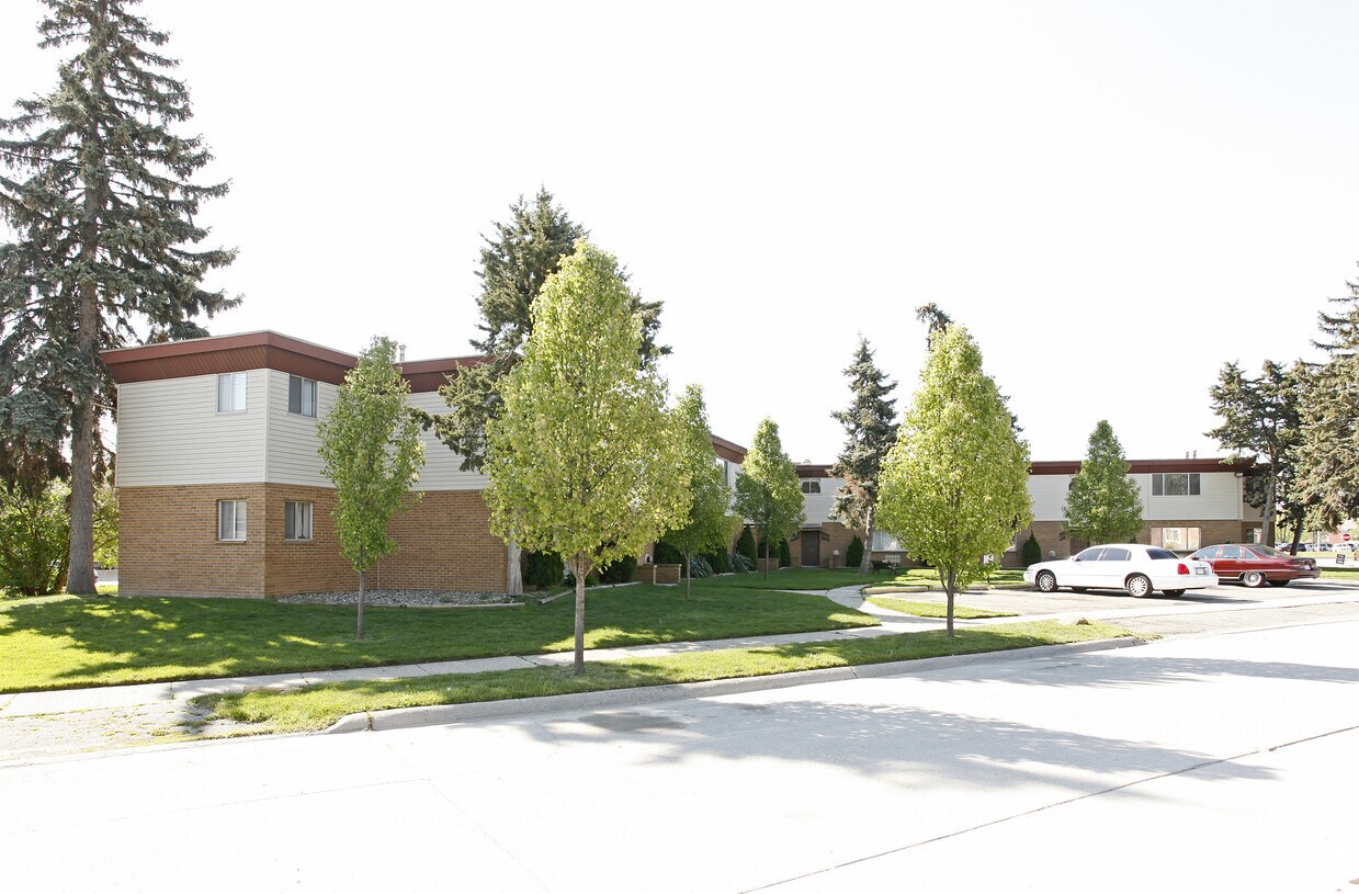 Foto principal - 3301-3339 Niagara St