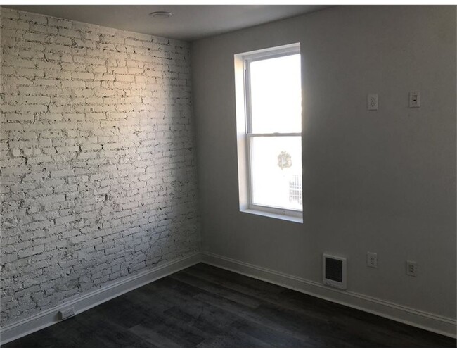 Building Photo - 3051 N Judson Street - Amazing Home ready ...