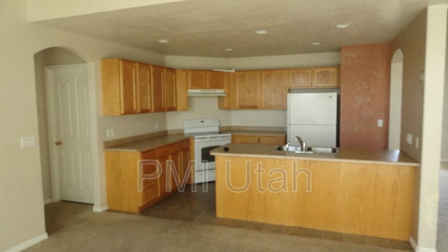 Building Photo - 3192 Hunter Dawn Way