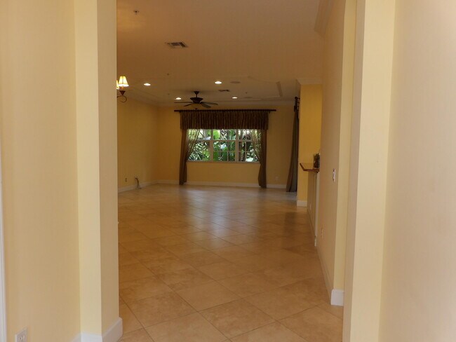 Foto del edificio - 10060 SW Cicero Ln