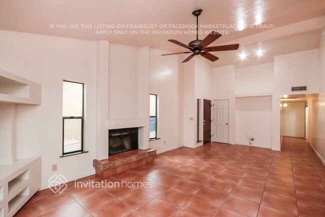 Foto del edificio - 2234 E Florian Ave