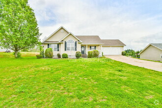 Building Photo - 111 Ash Wood Ln