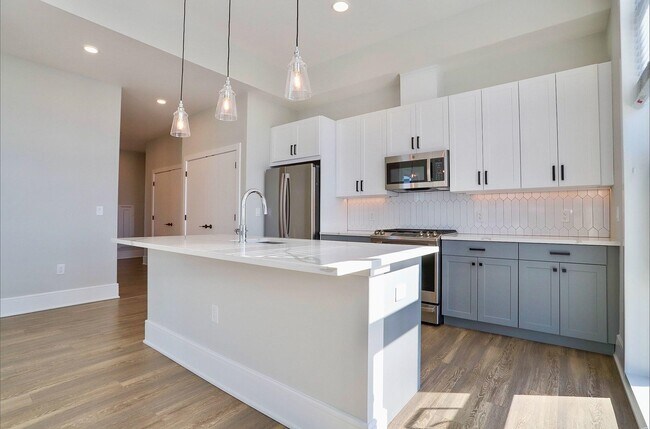 Foto del edificio - 32 Oakland Ave