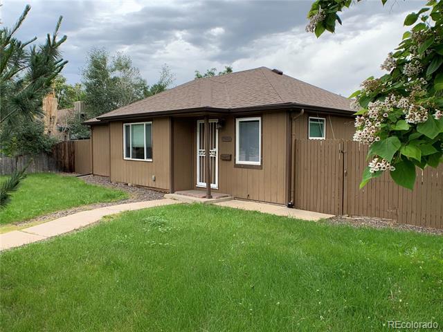 Building Photo - 6205 W 45th Pl