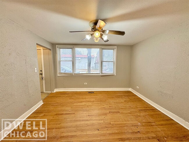 Building Photo - 1824 S Canalport Ave