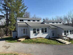 Building Photo - 7074 Hickman Cemetery Rd