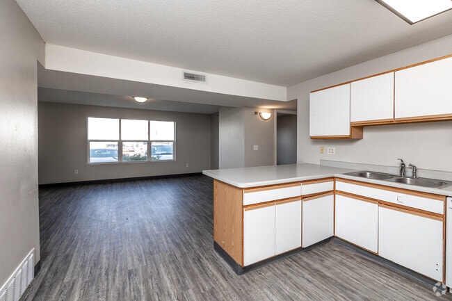 4BR, 2BA - 1,150SF - Entrance - Miller Avenue Estates