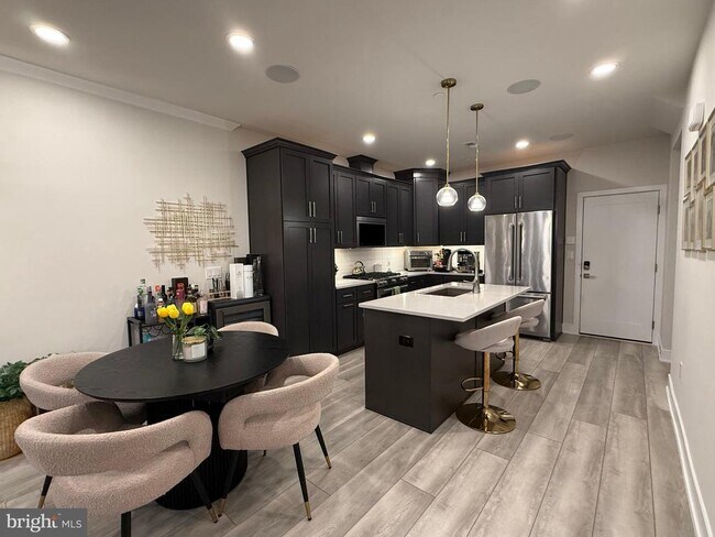 Foto del edificio - 3100 Schirra Ln