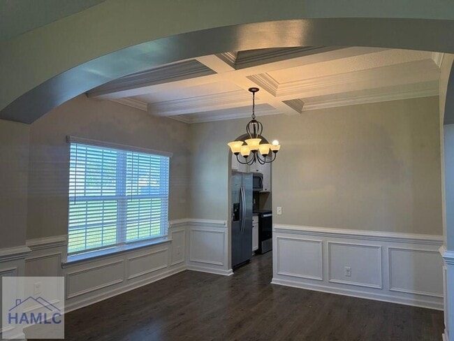 Building Photo - 50 Huntington Dr