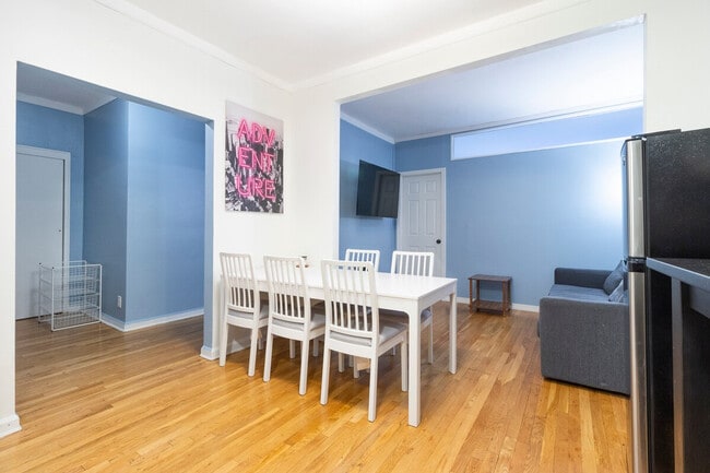 Foto del edificio - 341 E 79th St
