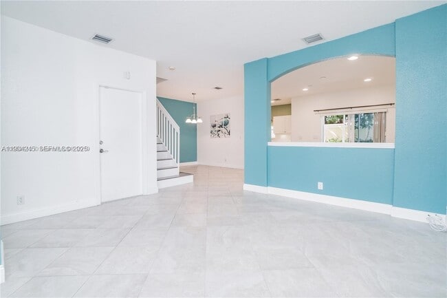 Foto del edificio - 11425 NW 34th Pl