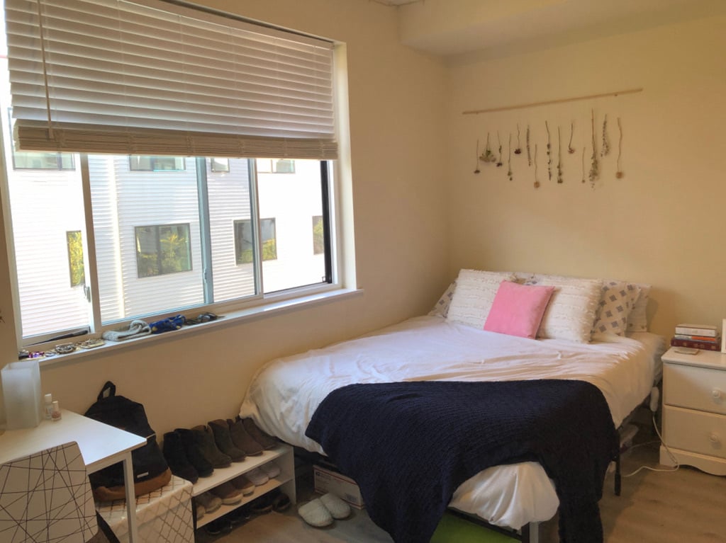 Bedroom - 2140 N Carlisle St