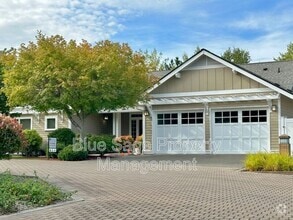 Building Photo - 20 Tanoak Ct