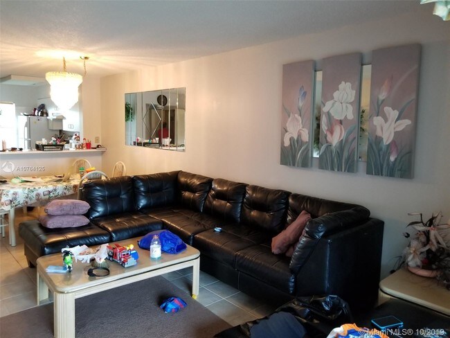 Building Photo - 2236 N Cypress Bend Dr