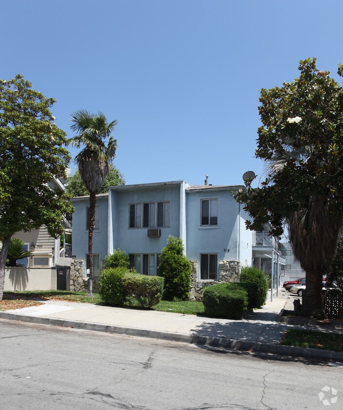 Building Photo - 516 E Cedar Ave
