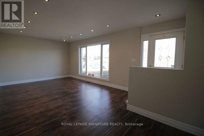 Building Photo - 18 Independence Dr