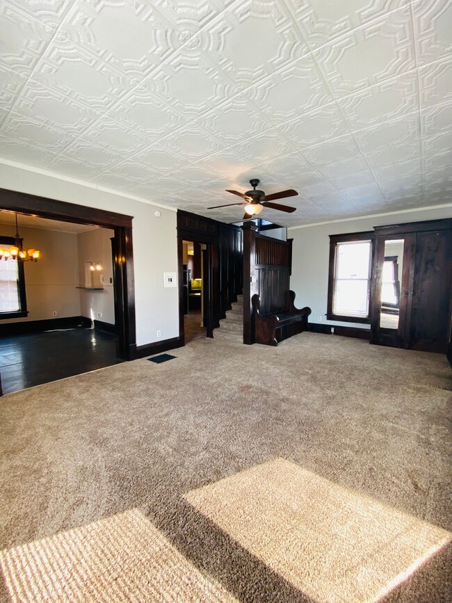 Building Photo - 1421 Piper Ct NW
