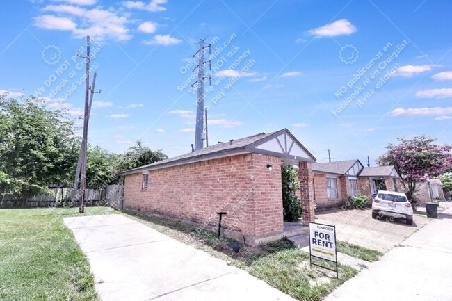 Building Photo - 12607 Veterans Memorial Dr