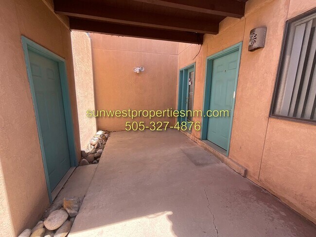 Foto del edificio - 3 Bedroom, 2 Bath