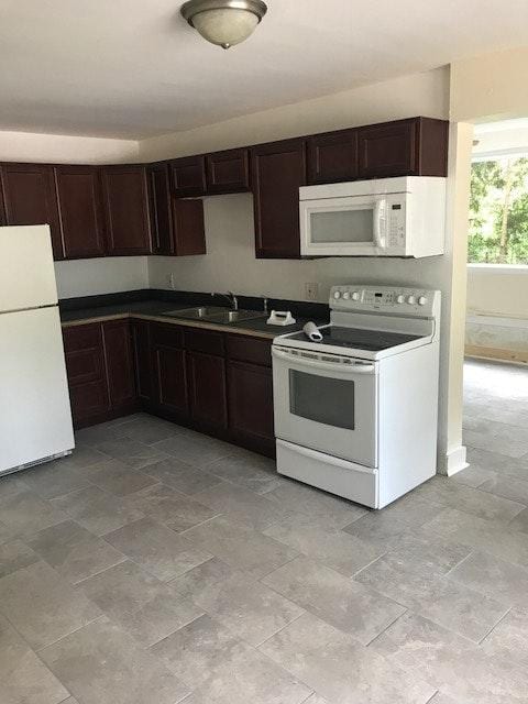 Building Photo - 717 E 6th Ave