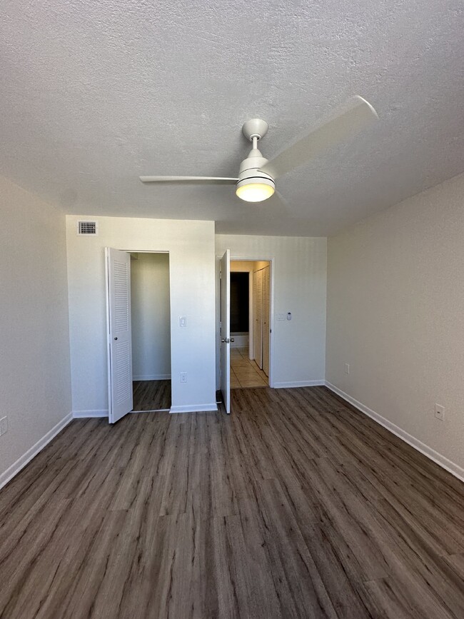 Foto del edificio - Move in ready 2 bedroom/2 bathroom!