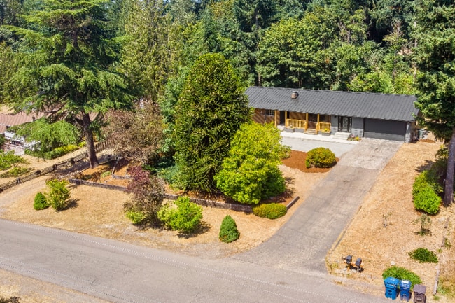 Building Photo - 10964 SE 284th St