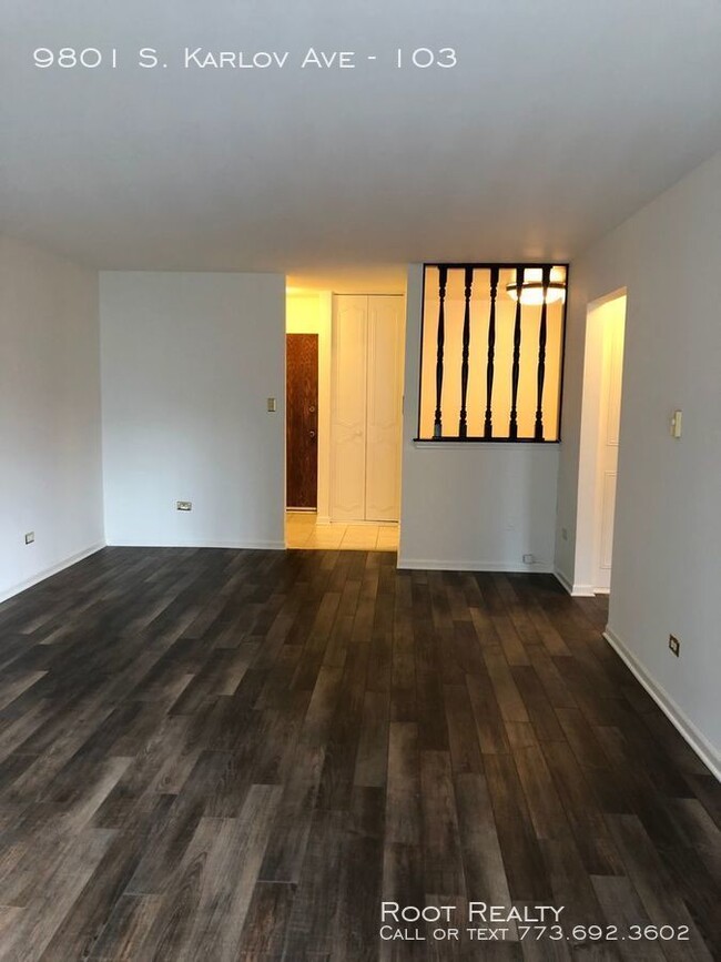 Building Photo - 9801 Karlov Ave