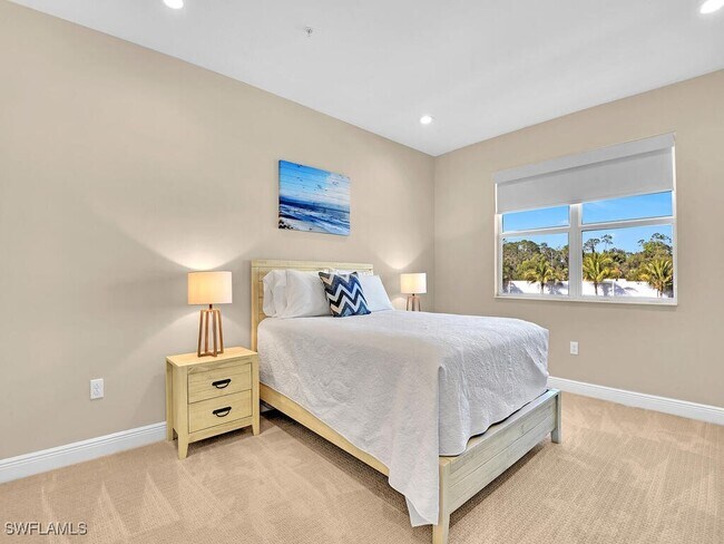 Foto del edificio - 2561 Seychelles Dr