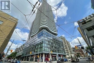 Building Photo - 403 Church St