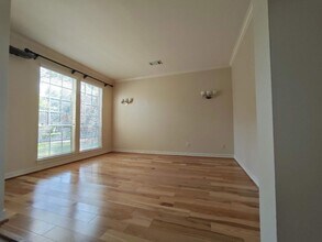 Building Photo - 3315 Frostwood Dr