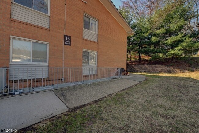 Building Photo - 2350 NJ-10