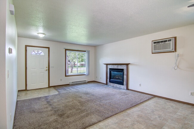 Building Photo - 1431 Glenn Pl