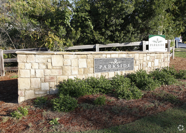 Sign - Parkview at Britt David