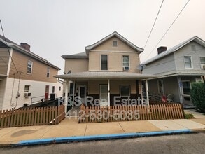 Building Photo - 79535 Reamer St
