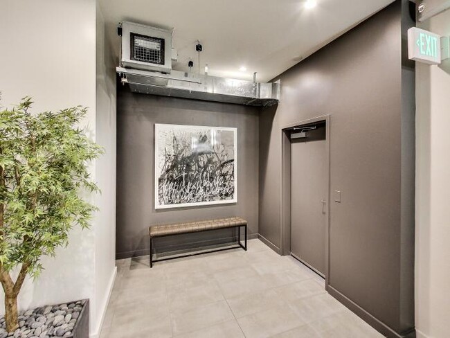 Building Photo - 1 bedroom in San Francisco CA 94102